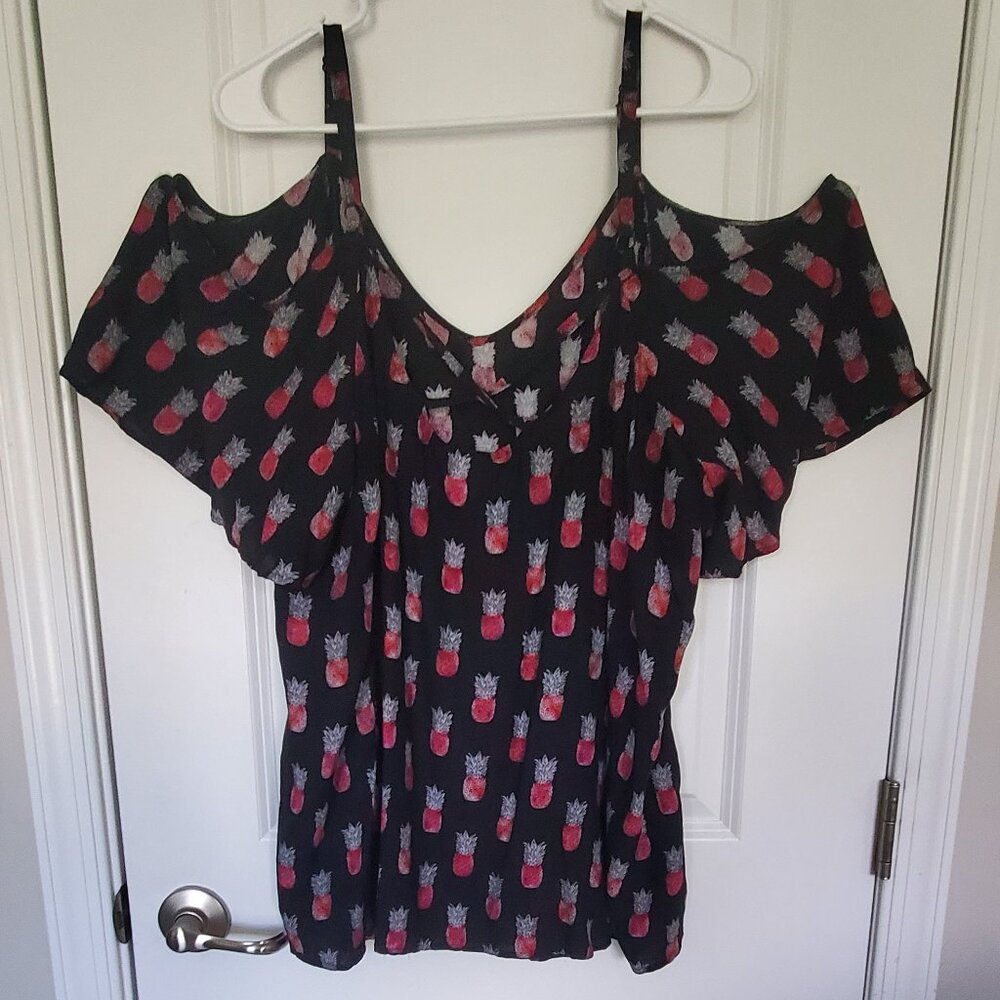 Torrid Pineapple Print Cold Shoulder Short Sleeve Blouse - Picture 2 of 6